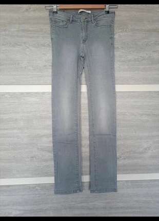 Grijze skinny spijkerbroek - Jeans - Pantalon - Jean femme - Trouser - Springfield - Maat 36 Small S, merk: Springfield, staat: Heel goed, maat: S / 36 / 8, € 9,99, € 11,19 inclusief Kopersbescherming