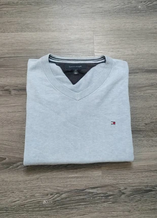 pull Tommy Hilfiger, merk: Tommy Hilfiger, staat: Heel goed, maat: S, € 17,90, € 19,50 inclusief Kopersbescherming