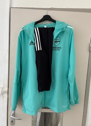 Ensemble arsenal bleu ciel, marca: Arsenal, estado: Muy bueno, tamaño: M, 60,00 €, 63,70 € Protección al comprador incluida