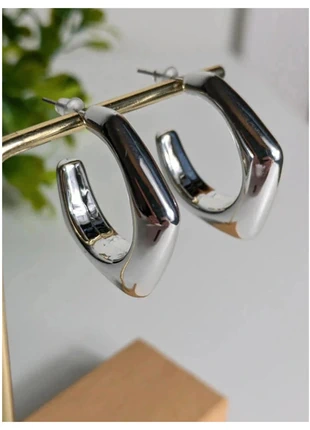 Geometric Silver Hoop Earrings 0, brand: NO LABEL, condition: Good, £7.00, £8.05 includes Buyer Protection Pro