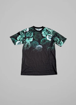 Maglietta Rose Verdi sfumata, staat: Heel goed, maat: L, € 7,00, € 8,05 inclusief Kopersbescherming