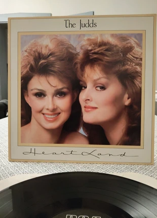 The Judds - Heartland - Vinyle, condition: Very good, €15.00, €16.45 includes Buyer Protection