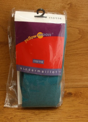 Maillot Yellow Moon 110-116 petrol, merk: Yellow, staat: Nieuw met prijskaartje, maat: 5 jaar / 110 cm, € 3,00, € 3,85 inclusief Kopersbescherming Pro