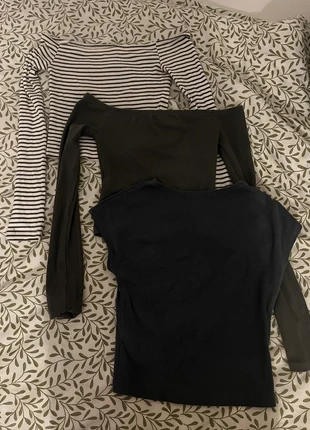 Set of Crop Tops pull & bear + strativarius, merk: Pull & Bear, staat: Heel goed, maat: XS / 34 / 6, € 7,50, € 8,58 inclusief Kopersbescherming