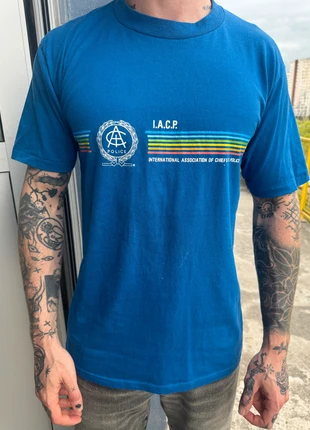 Vintage T-shirt single stitch "Intenational association of chiefs of police"USA, marca: velva Sheen, estado: Muito bom, tamanho: XL, €20.00, €21.70 inclui Proteção do Comprador
