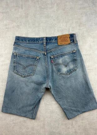 Short Levi’s 501 W30/40fr USA, marque: Levi's, état: Très bon état, taille: W30 | FR 40, 20,00 €, 21,70 € Protection acheteurs (Pro) incluse