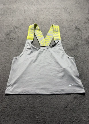 Débardeur gris Nike Pro | Taille XS, marca: Nike, estado: Muy bueno, tamaño: XS / 34 / 6, 10,00 €, 11,20 € Protección al comprador Pro incluida