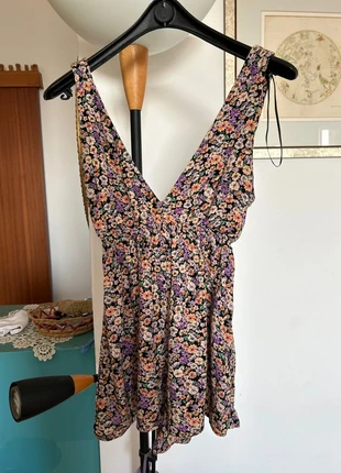 Tutina corta Pull & Bear – fresca tg. XS, merk: Pull & Bear, staat: Heel goed, maat: XS / 34 / 6, € 12,00, € 13,30 inclusief Kopersbescherming