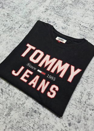 Tshirt Tommy Jeans S Noir Vintage Old Money Retro Collector Y2k, brand: Tommy Jeans, condition: Very good, size: S, €15.00, €16.45 includes Buyer Protection Pro
