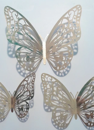 Lot de 12 papillon 3D or de 8 10 et 12 cm, merk: Fashion Jewelry, staat: Heel goed, € 1,99, € 2,79 inclusief Kopersbescherming