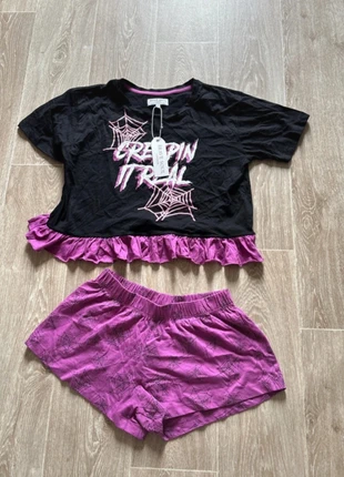 Ensemble pyjama, merk: Brave Soul, staat: Nieuw met prijskaartje, maat: M / 38 / 10, € 5,00, € 5,95 inclusief Kopersbescherming