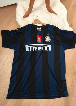maillot inter milan xl neuf pirelli officiel, marque: Pirelli, état: Neuf avec étiquette, taille: XL, 45,00 €, 47,95 € Protection acheteurs incluse
