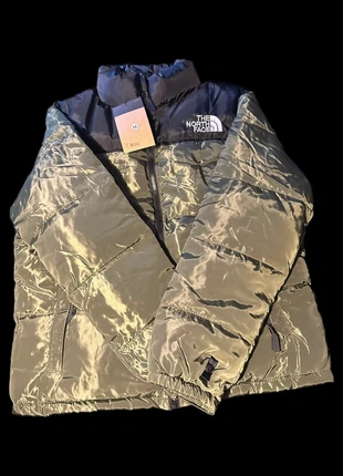 The North Face 700, merk: The North Face, staat: Nieuw met prijskaartje, maat: M, € 120,00, € 126,70 inclusief Kopersbescherming