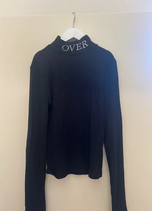 crewneck bershka, marca: Bershka, estado: Bueno, tamaño: S / 36 / 8, 5,00 €, 5,95 € Protección al comprador incluida