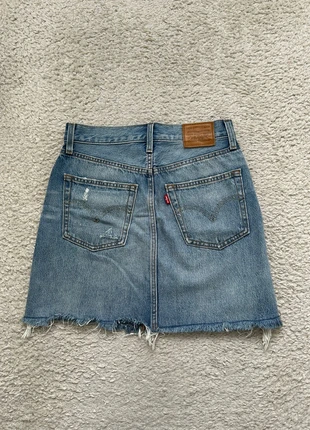 Jupe en Jean Levi’s Taille Haute Bleu Clair - Premium !, marke: Levi's, zustand: Sehr gut, größe: S / 36 / 8, 19,00 €, 20,65 € beinhaltet Vinted-Käuferschutz Pro