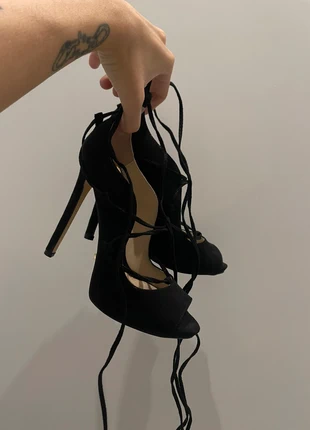 Scarpe Primadonna nere tacco alto, marque: PrimaDonna, état: Bon état, taille: 35, 13,00 €, 14,35 € Protection acheteurs incluse