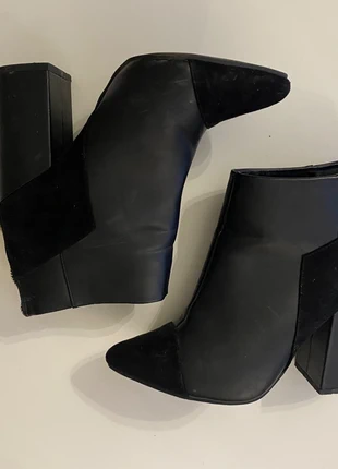 Bottines Kiabi bi-matières, marque: Kiabi, état: Très bon état, taille: 38, 2,00 €, 2,80 € Protection acheteurs incluse