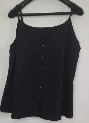 Top noir à fines bretelles réglables – 2XL Shein Curve – Neuf – Autres coloris dispo, marke: Shein Curve, zustand: Neu, größe: XXL / 44 / 16, 5,00 €, 5,95 € inklusive Vinted-Käuferschutz