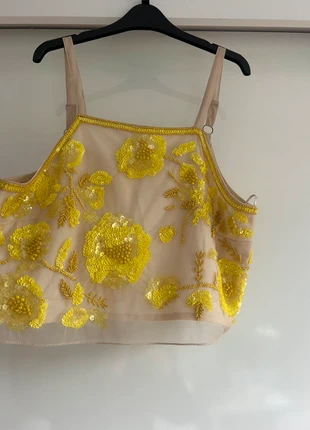 Yellow Sequin top, brand: Miss Selfridge, condition: Very good, €8.00, €9.10 includes Buyer Protection