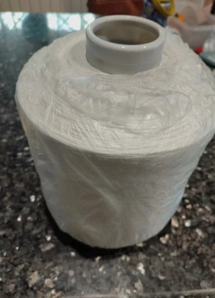 Filato bianco, condizioni: Nuovo senza cartellino, €4.00, €4.90 include la Protezione acquisti