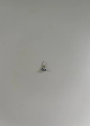 Zilveren knoop oorbellen, staat: Veelgebruikt, € 1,00, € 1,75 inclusief Kopersbescherming