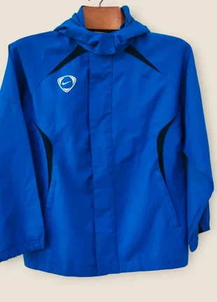 #Giaccaavento #Nike #vintage #windbreaker #total90 #blueroyal #M #embroideredlogo, marque: Nike, état: Très bon état, taille: M, 15,00 €, 16,45 € Protection acheteurs incluse