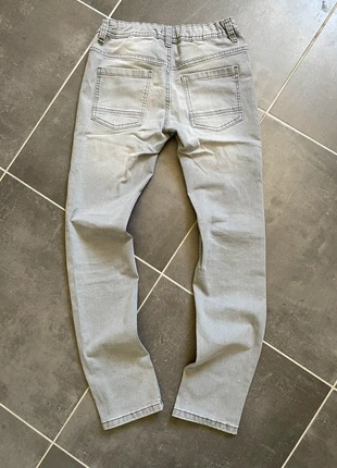 Pantalon Jean Skinny Gemo Gris, marque: Gémo, état: Neuf sans étiquette, taille: S, 3,00 €, 3,85 € Protection acheteurs incluse