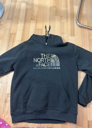 The North Face Hoodie, marque: The North Face, état: Très bon état, taille: XL, 10,00 €, 11,20 € Protection acheteurs incluse
