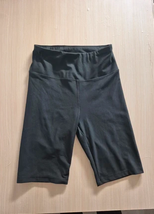 Short de sport Decathlon noir - Taille M, brand: Decathlon, condizioni: Ottime, taglia: M / IT 42 / EU 38, €4.90, €5.85 include la Protezione acquisti