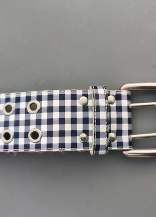 Superbe ceinture imprimé vichy noir et blanc en très bon état, marque: Inconnu, état: Très bon état, taille: 90 cm, 3,50 €, 4,38 € Protection acheteurs incluse