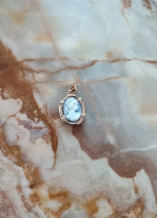 Pendentif camé, marke: je sais plus, zustand: Neu, 19,00 €, 20,65 € inklusive Vinted-Käuferschutz