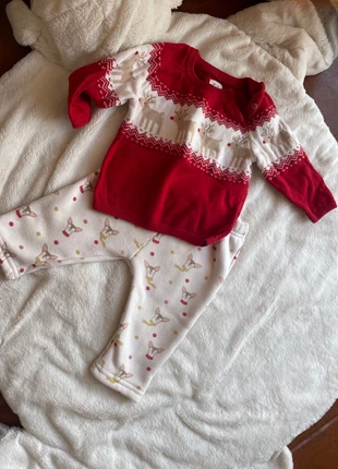 Conjuntinho Natal, brand: C&A, condizioni: Ottime, taglia: 6-9 mesi / 68 cm, €4.00, €4.90 include la Protezione acquisti