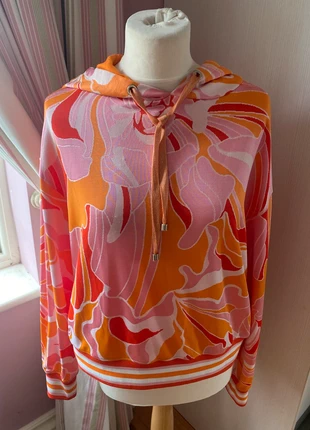 La Petite Française Paris Hoodie – Bold Retro Floral Print – Size L, brand: La Petite Française, condition: Very good, size: L / 40 / 12, €15.00, €16.45 includes Buyer Protection
