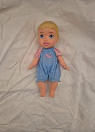 Piccola bambola Cenerentola, marca: Disney, estado: Muy bueno, tamaño: Talla única, 6,00 €, 7,00 € Protección al comprador incluida