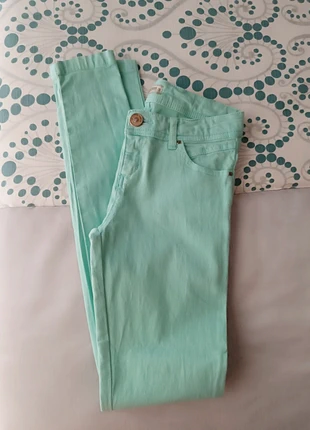 🔴50% Lotes-Pantalón Pitillo elástico 34XS, marca: Pull & Bear, estado: Nuevo sin etiquetas, tamaño: XS / 34 / 6, 8,00 €, 9,10 € Protección al comprador incluida