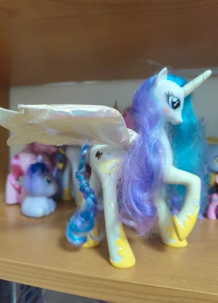 Princess Celestia light up pony, marca: My Little Pony, estado: Muito bom, tamanho: Tamanho único, €5.00, €5.95 inclui Proteção do Comprador