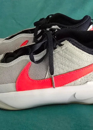 Basquette Nike, marca: Nike, estado: Bom, tamanho: 37, €18.00, €19.60 inclui Proteção do Comprador