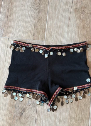 Short avec détail, brand: Zara, condizioni: Nuovo senza cartellino, taglia: XS / IT 38 / EU 34, €20.00, €21.70 include la Protezione acquisti