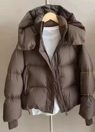 Doudoune marron chaude avec capuche - Taille S, brand: Boutique indépendante, condizioni: Nuovo senza cartellino, taglia: S / IT 40 / EU 36, €65.00, €68.95 include la Protezione acquisti