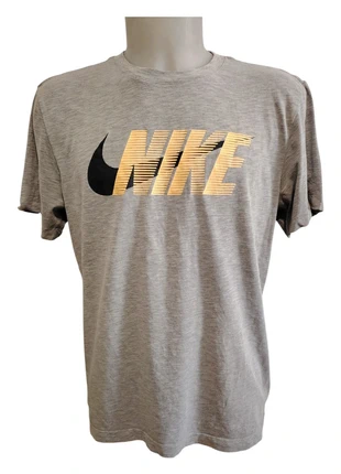 T-shirt Nike homme taille L, merk: Nike, staat: Heel goed, maat: L, € 9,00, € 10,15 inclusief Kopersbescherming Pro