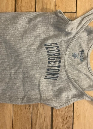 Débardeur brandy, marque: Brandy Melville, état: Très bon état, taille: Taille unique, 4,00 €, 4,90 € Protection acheteurs incluse