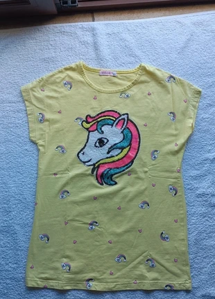 T-shirt gialla con unicorni Taglia S, marque: Pink Baby, état: Neuf sans étiquette, taille: S, 5,00 €, 5,95 € Protection acheteurs incluse