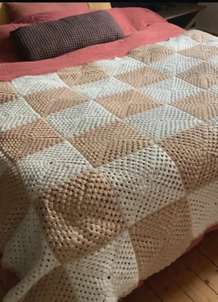 Couvre lit ou plaid en laine fait main vintage, merk: Vintage Boutique, staat: Goed, maat: Overige, € 24,00, € 25,90 inclusief Kopersbescherming Pro