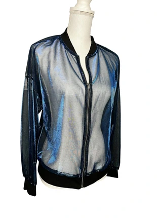 Veste irisée tulle, marque: Shein, état: Neuf sans étiquette, taille: M / 38 / 10, 10,00 €, 11,20 € Protection acheteurs incluse