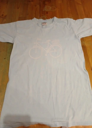 T-shirt Bleu Clair 100% Coton Taille 152/158, marke: B&C Collection, zustand: Sehr gut, größe: 13 Jahre / 158, 1,49 €, 2,26 € inklusive Vinted-Käuferschutz