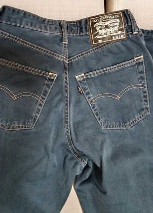 Levi's 901 Mom Fit Blu, brand: Levi's, condizioni: Ottime, taglia: L / IT 44 / EU 40, €70.00, €74.20 include la Protezione acquisti