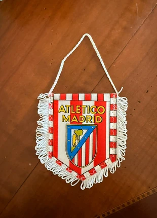 gagliardetto fanion pennant banderin atletico madrid colchoneros atm, marke: Atlético de Madrid, zustand: Gut, 5,00 €, 5,95 € inklusive Vinted-Käuferschutz