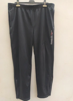 Pantalon chandal Reebok vintage negro talla XL, marque: Reebok, état: Bon état, taille: XL, 8,00 €, 9,10 € Protection acheteurs incluse
