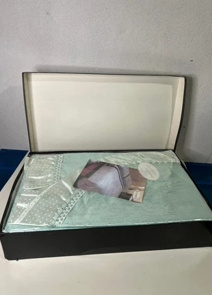 Copriletto, marque: Elégance, état: Neuf avec étiquette, taille: King Size (220-240 cm x 220-260 cm), 15,00 €, 16,45 € Protection acheteurs incluse