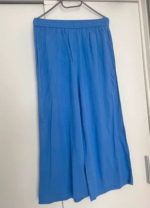 Pantalon large fluide bleu clair Primark, marke: Primark, zustand: Neu, mit Etikett, größe: M / 38 / 10, 8,00 €, 9,10 € inklusive Vinted-Käuferschutz
